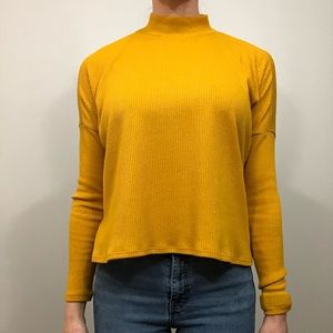 Mustard color H&M top